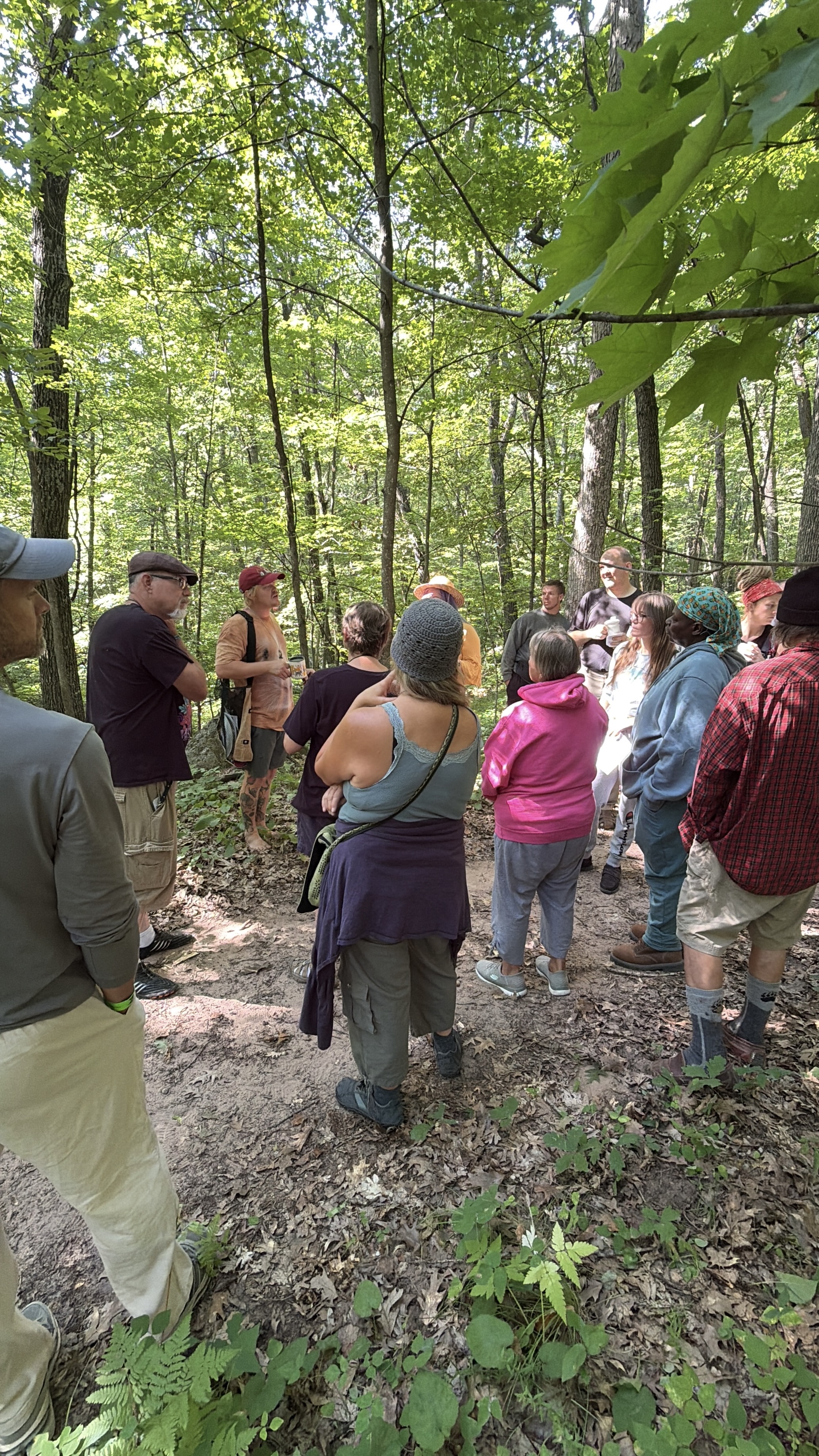 On Point Foraging Hike was a Hit!!